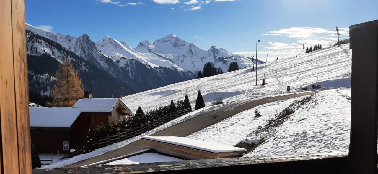Combe Blanche 1217 Apartment Manigod Bagian luar foto
