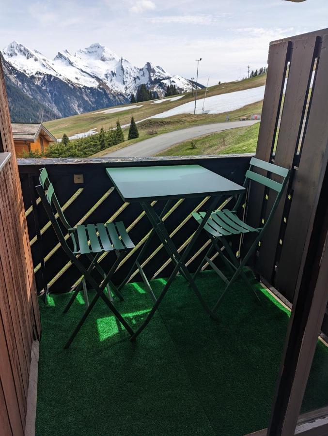 Combe Blanche 1217 Apartment Manigod Bagian luar foto