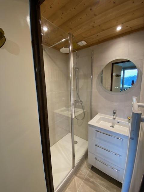 Combe Blanche 1217 Apartment Manigod Bagian luar foto